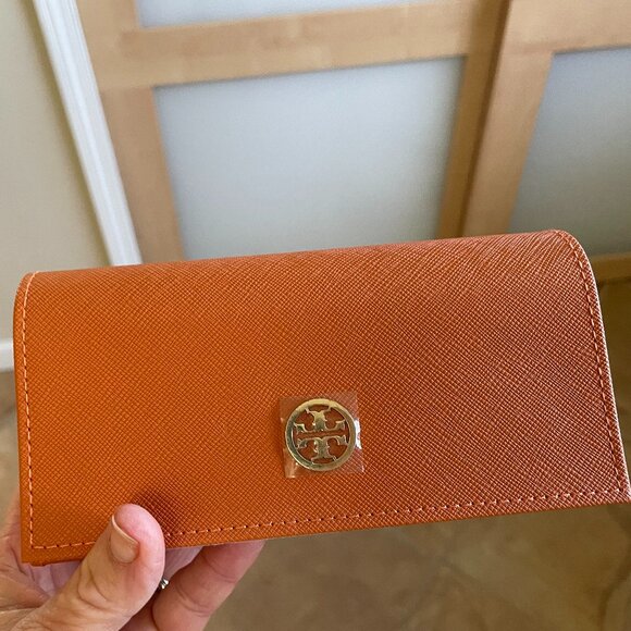 NEW TORY Burch Sunglasses eyeglasses large Case orange Gold Logo Authentic - Picture 1 of 4